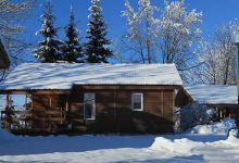 Camping caravaneige Jura Le Champ de Mars景点图片