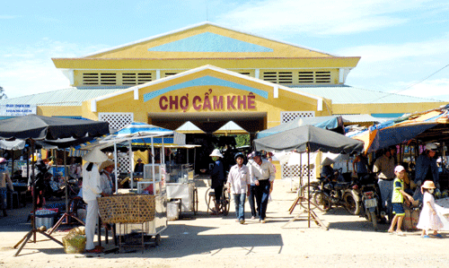Cam Khe Market购物图片