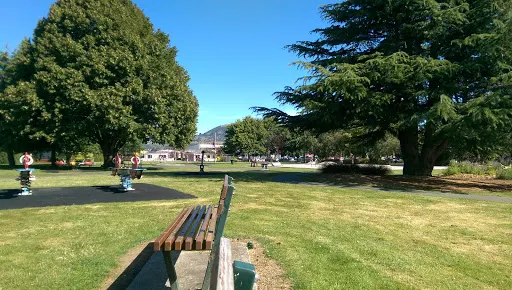 紀念公園