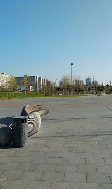Pryberezhnyy square-Dnipropetrovs'ka city council