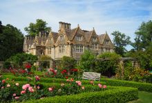 上斯劳特村景点图片