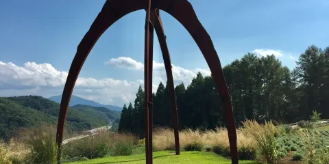 岩手町立石神の丘美術館