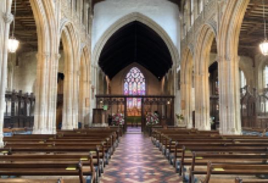 The Church of St Peter & St Paul景点图片