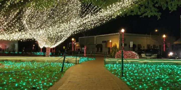 Lawrence Plaza Ice Rink and Splash Park