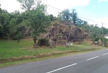 Menhir de la Pierre Fade景点图片