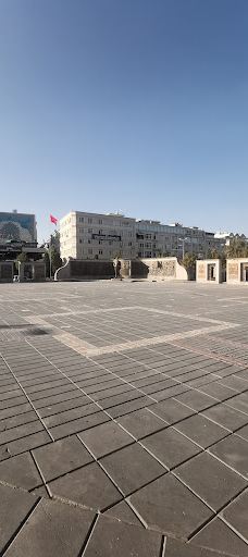 Cumhuriyet Meydanı-开塞利