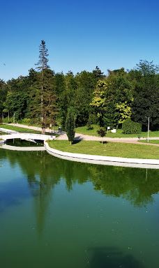 Park "Sveti Georgi"-多布里奇