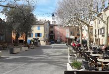 Fontaine Place des Ormeaux景点图片