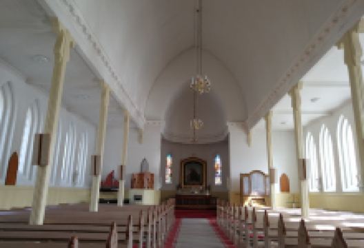 Vàgs Kirkja景点图片