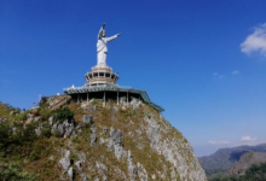 Wisata Religi Buntu Burake景点图片