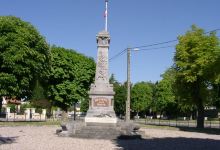 Monument aux Morts景点图片