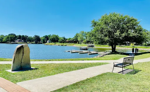 Lakefront Park