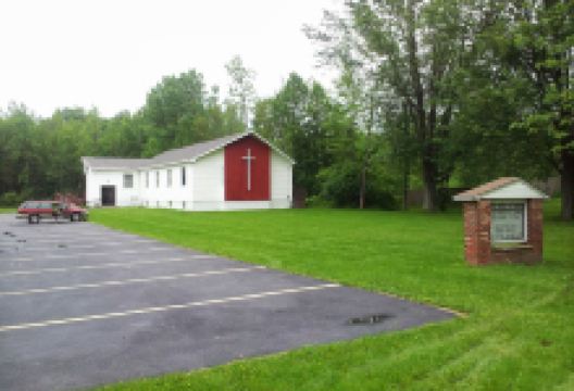 Angola Wesleyan Church景点图片
