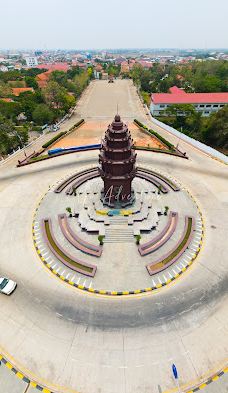 Independence Monument-磅湛