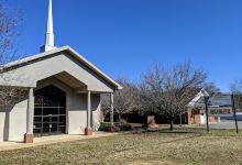 Midway Baptist Church景点图片
