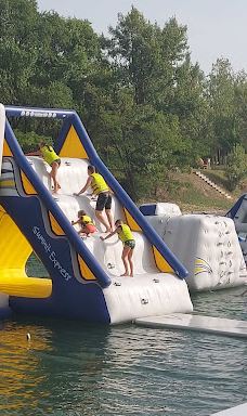 Rukkel-tó Waterpark-塔基索尼