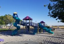 Ian Deutch Memorial Park景点图片