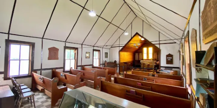 Camrose and District Centennial Museum