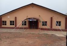 Trinity Anglican Church Omu Aran景点图片