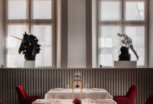 Zur Kaiserkron美食图片