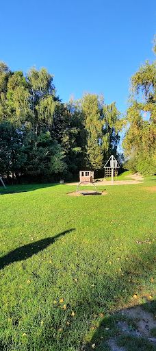 Camping- & Freizeitpark LuxOase-大勒尔斯多夫