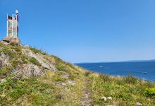 Gaster Bay Lighhouse Hike景点图片