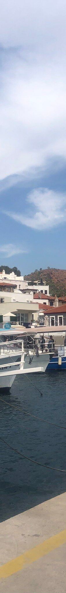 马尔马里斯-马米勒斯