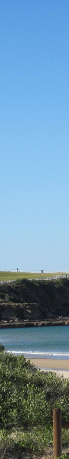 卧龙岗防波堤灯塔-卧龙岗