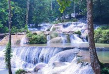 Moramo waterfall景点图片