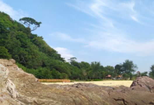 Pantai Teluk Bidara景点图片