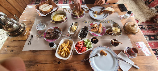 Livera Bir Asır Kahvaltı Evi餐厅图片