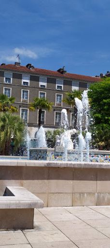 place Clemenceau-波城