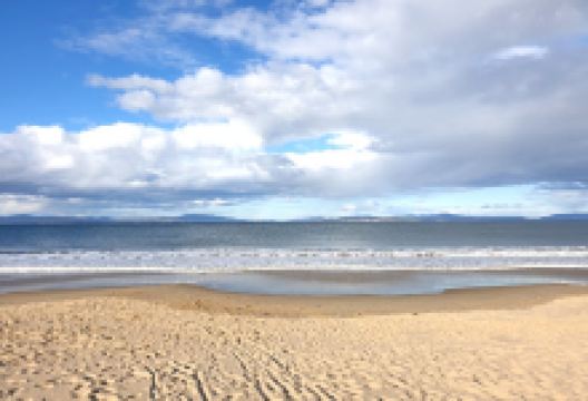Cremorne Beach景点图片