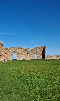 Ludzas Viduslaiku Pilsdrupas-卢扎