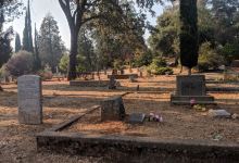 Columbia Cemetery景点图片