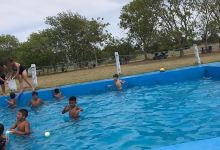 Camping Cámara de Comercio Berisso景点图片