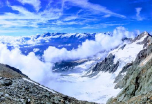 Pic de l'Etendard景点图片