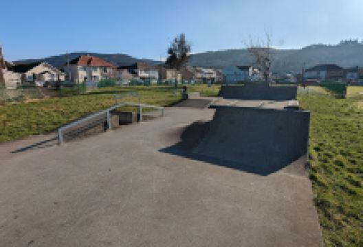Resolven Skatepark景点图片