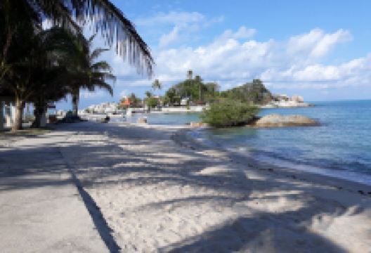 Parai Tenggiri Beach景点图片