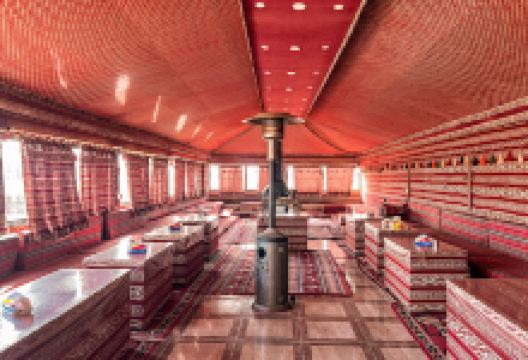 Desert shine camp景点图片