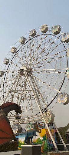 DREAM WORLD AMUSEMENT PARK-奥韦里