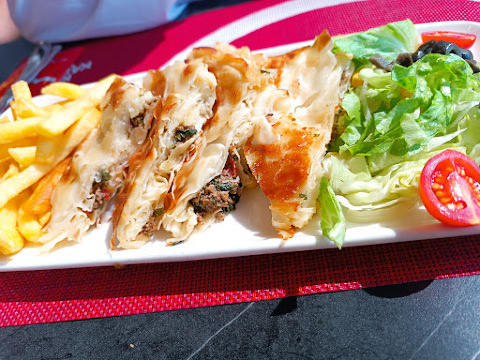 Kafe Karatay Trafik Eğitim Parkı餐厅图片