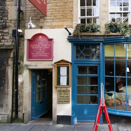 英国伦敦+爱丁堡+利物浦+巴斯+牛津10日9晚拼小团