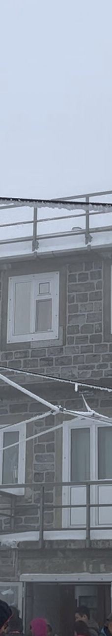 斯芬克斯天文台-劳特布龙嫩