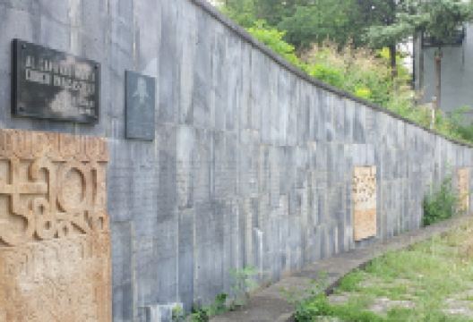 Monument Father of the Soldier景点图片