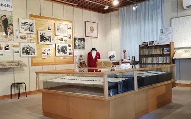 石阪洋次郎文學記念館