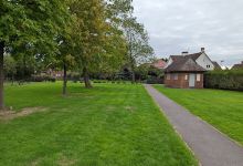 Stanwell Recreation Ground景点图片