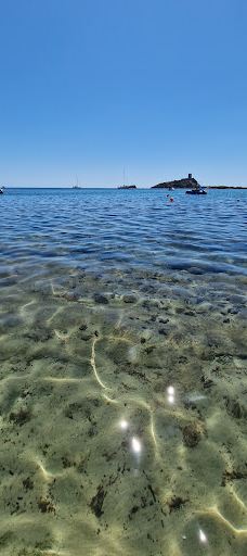 Spiaggia di Is Figus-诺拉