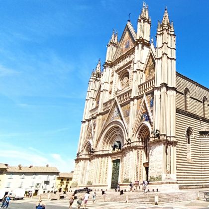 意大利罗马+博尔塞纳湖+白露里治奥3日2晚私家团