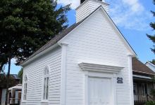Catholic Church of Saint Charles Borromeo景点图片